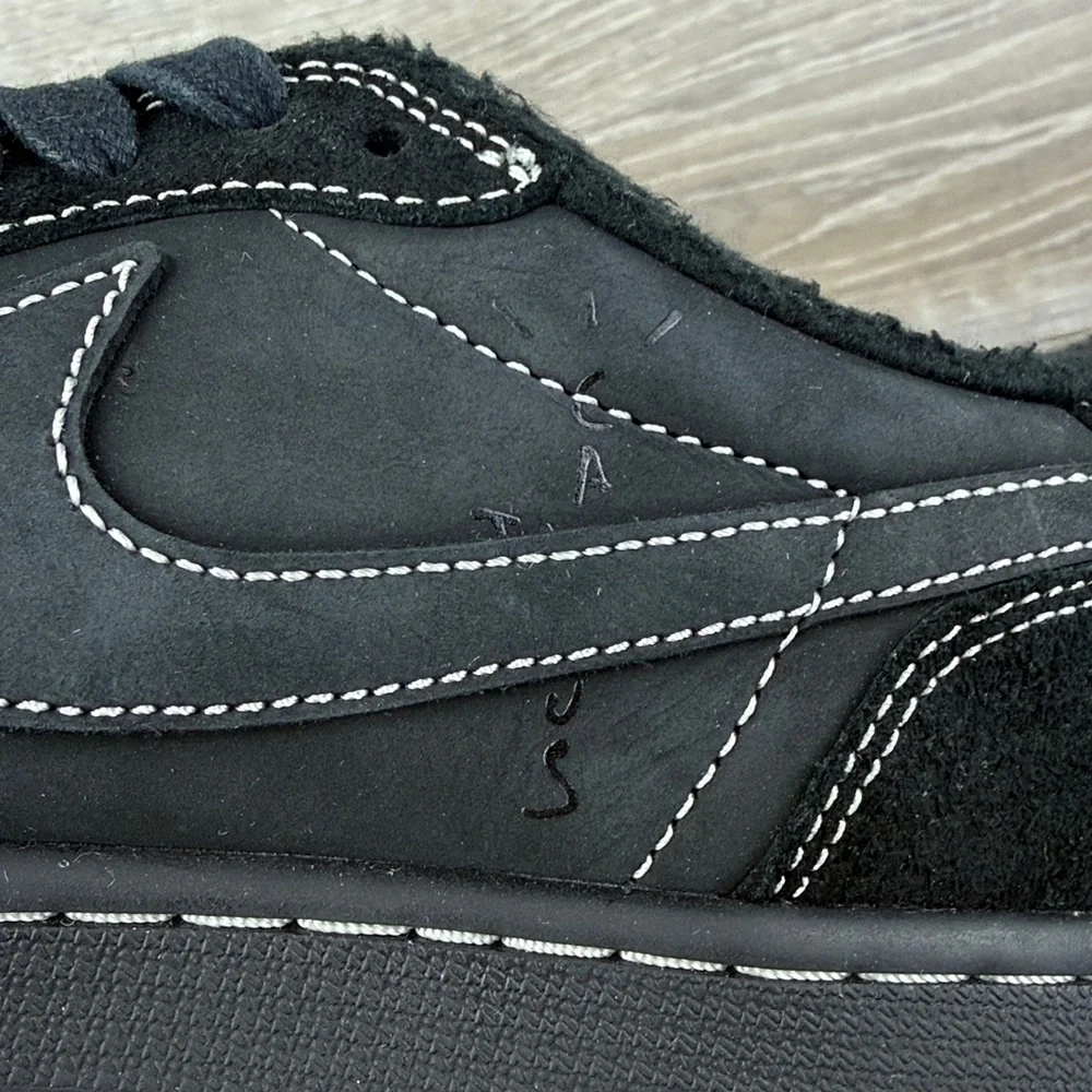 Nike Air Jordan 1 Retro Low OG SP x Travis Scott Men’s 9.5 Black Phantom Sneaker - Picture 13 of 16